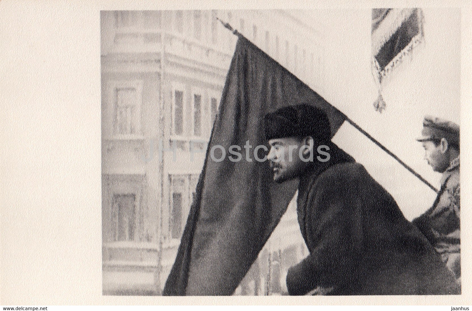 Vladimir Lenin - Lenin greets from the balcony of the Moscow Soviet troops - from movie - 1964 - Russia USSR - unused - JH Postcards