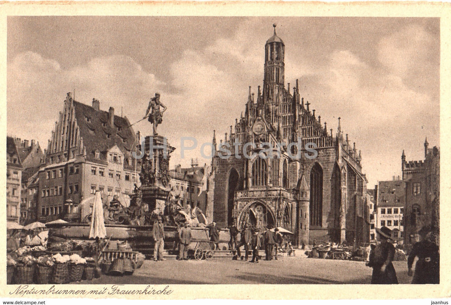 Nurnberg - Neptunbrunnen mit Frauenkirche - church - Nuremberg - old postcard - Germany - unused - JH Postcards