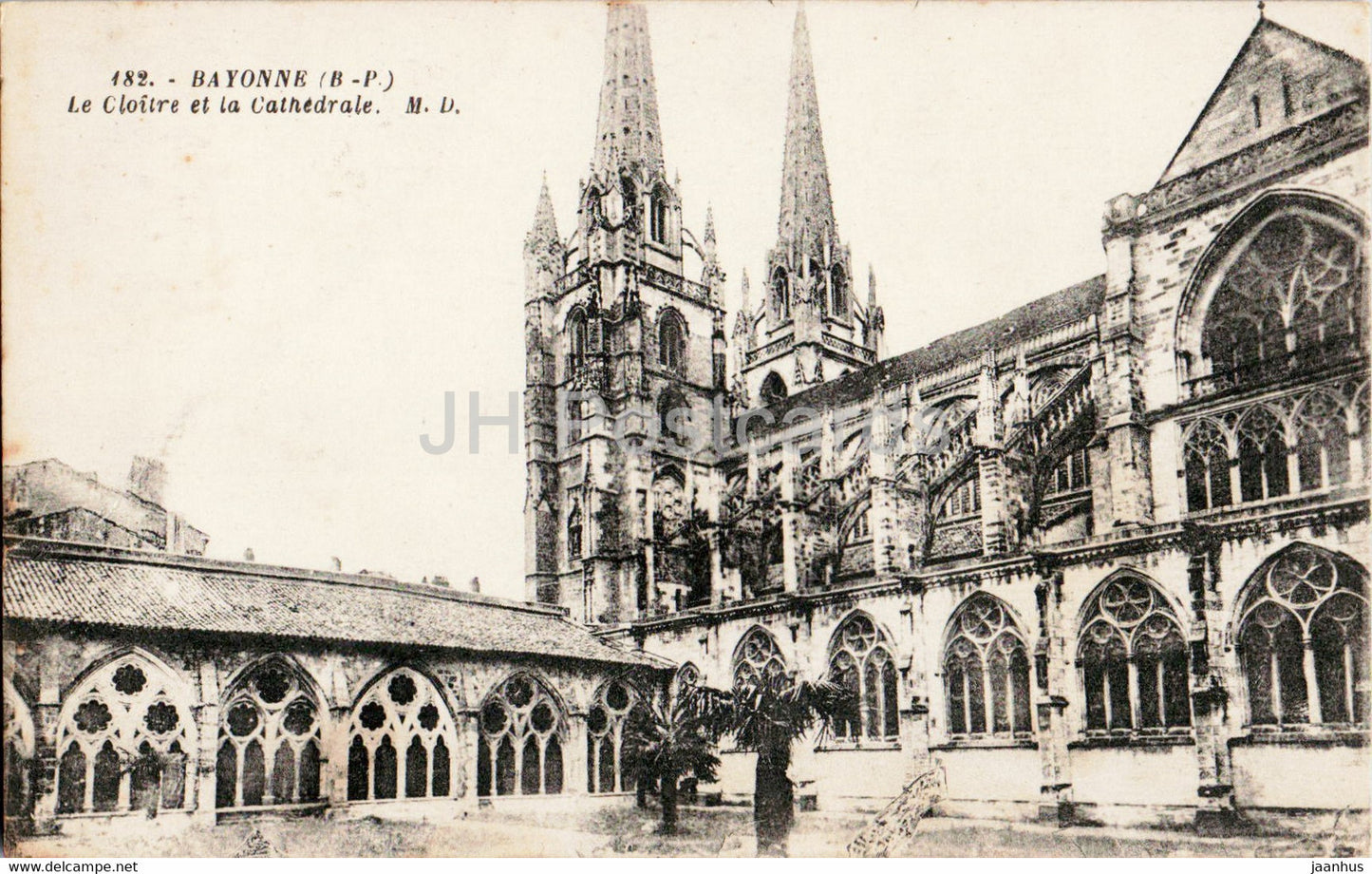 Bayonne - Le Cloitre et la Cathedrale - cathedral - 182 - old postcard - 1935 - France - used - JH Postcards