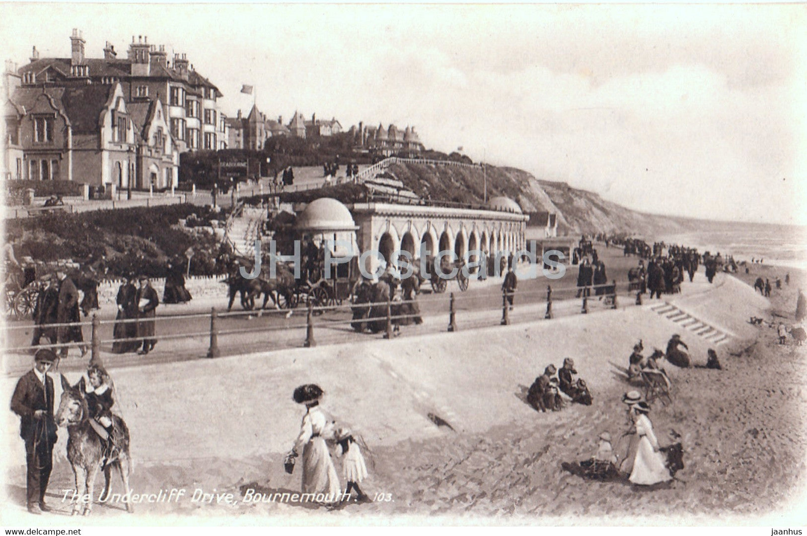 The Undercliff Drive - Bournemouth - 103 - old postcard - England - United Kingdom - unused - JH Postcards