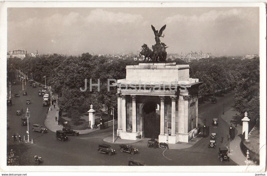 London - Hyde Park Corner and Wellington Arch - car - 1005 - old postcard - 1935 - England - United Kingdom - used - JH Postcards