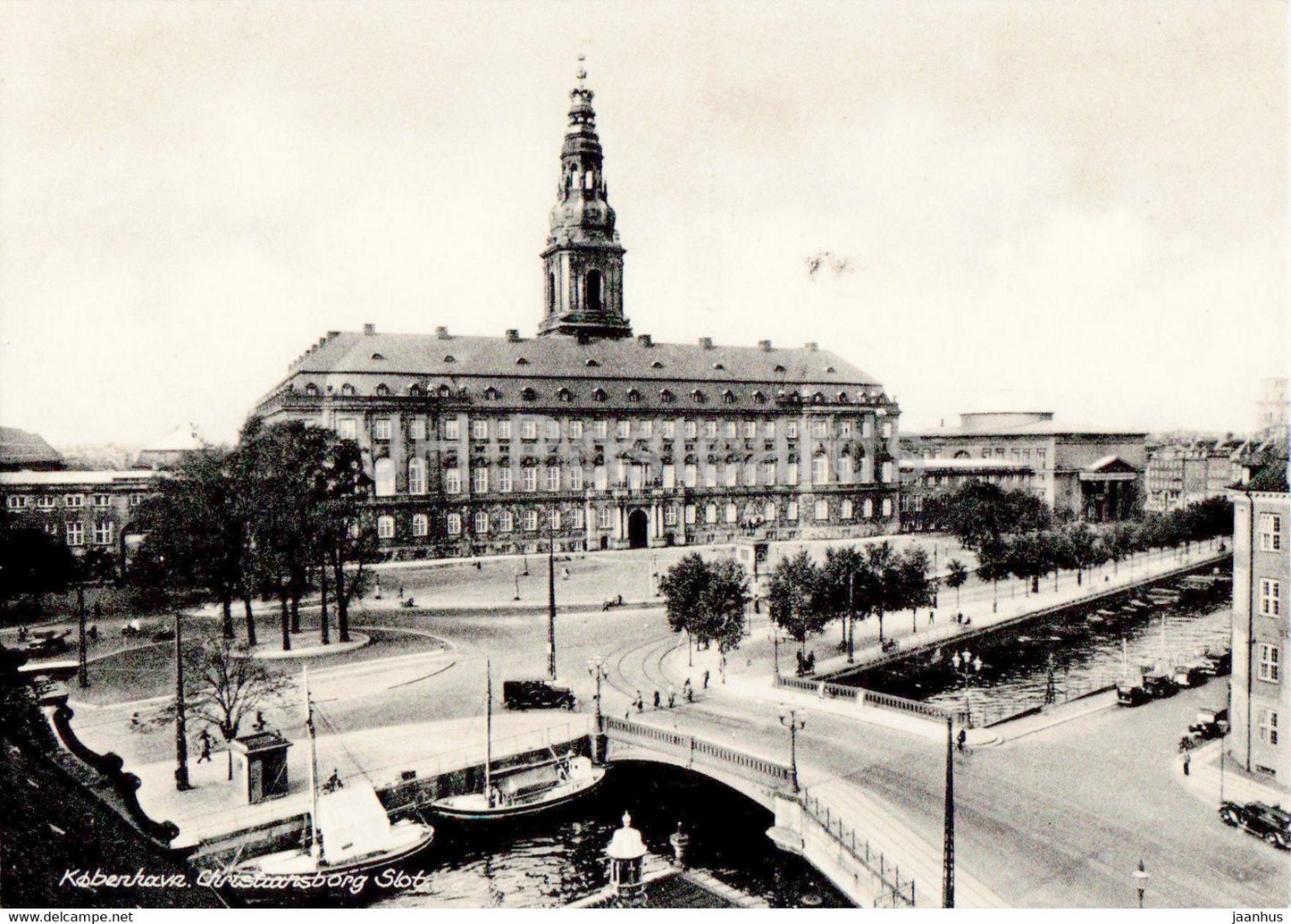 Copenhagen - Christiansborg Palace - 266 - old postcard - Denmark - unused - JH Postcards