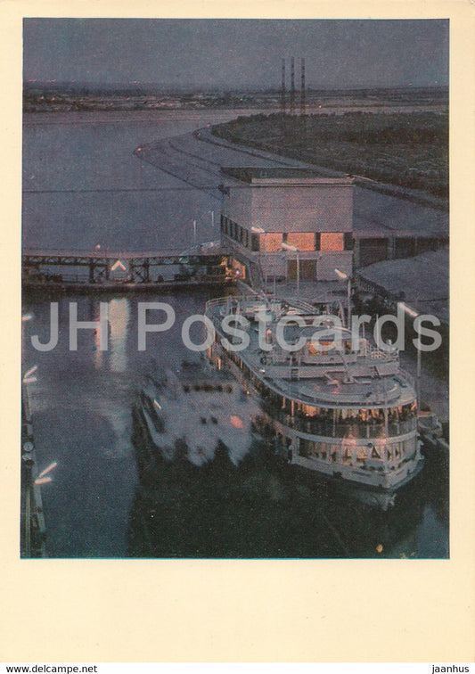 Sluiceing at night - passenger ship - 1967 - Russia USSR - unused - JH Postcards