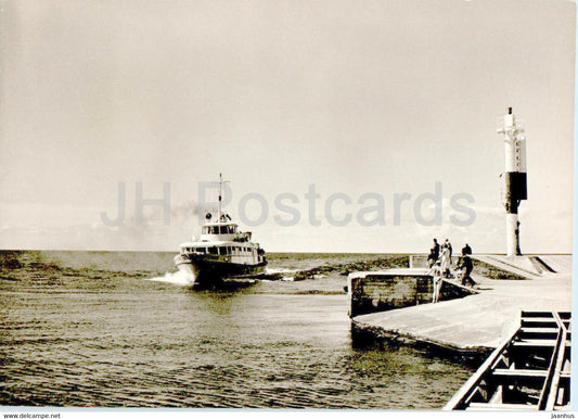 Kolobrzeg - Wejscie do portu - Entrance to the port - ship - Poland - unused - JH Postcards