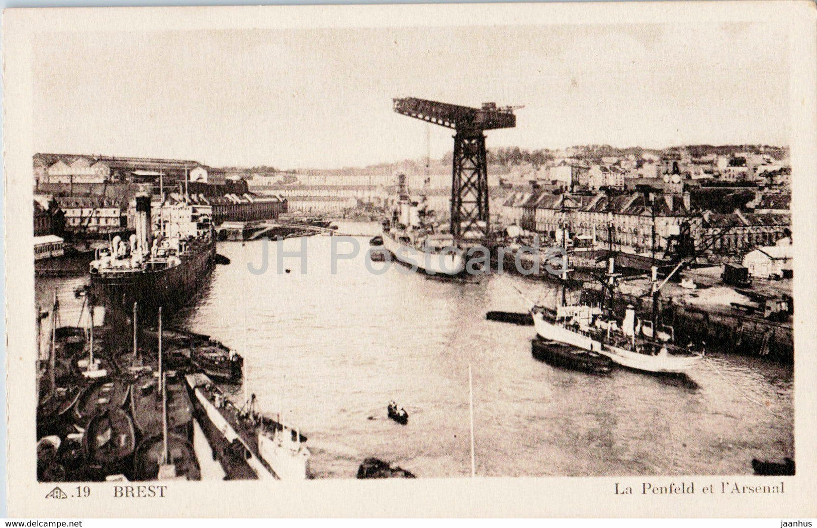 Brest - La Penfeld et l'Arsenal - ship - boat - 19 - old postcard - France - unused - JH Postcards