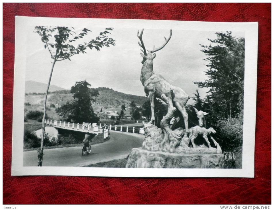 Zakarpatya - Transcarpathia - Roads Transcarpathia - sculpture - deer - 1960 - Ukraine - USSR - unused - JH Postcards