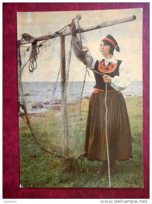 Estonian Folk Costumes - a girl from Kaarma - 1969 - Estonia USSR - unused - JH Postcards