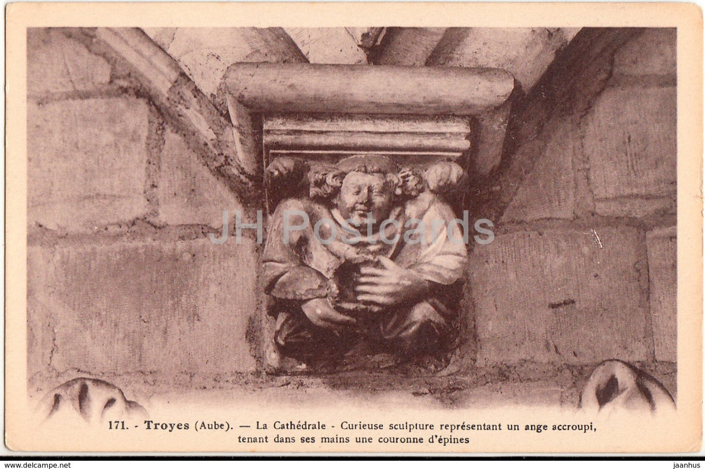 Troyes - La Cathedrale - Curieuse sculpture representant - cathedral - 171 - old postcard - France - unused - JH Postcards