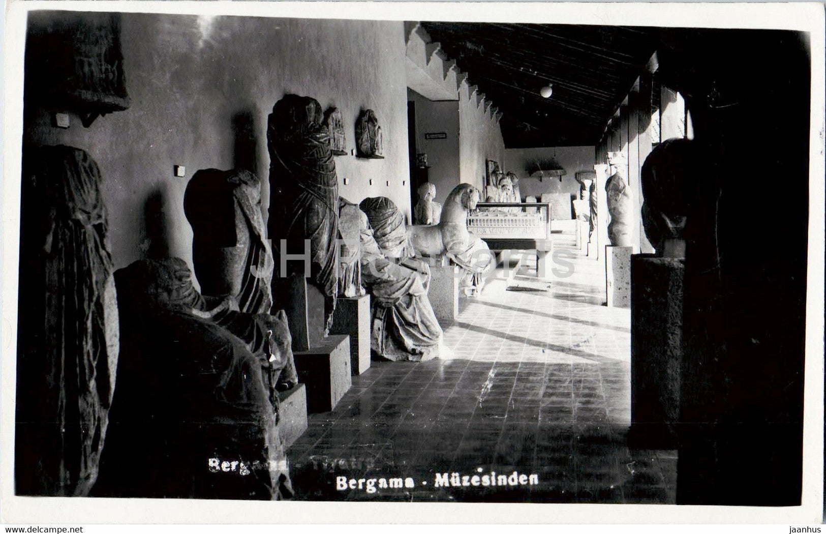 Bergamo - Muzesinden - museum - old postcard - 1951 - Italy - used - JH Postcards