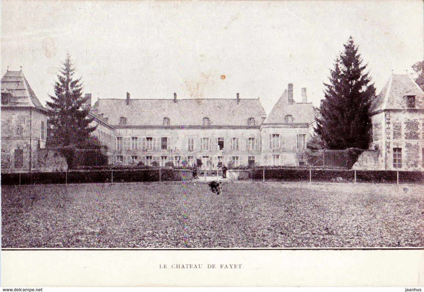 Le Chateau de Fayet - castle - old postcard - France - unused - JH Postcards