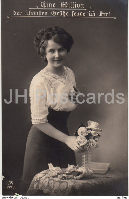 Eine Million der schonsten Grusse sende ich Dir - woman - 3226/5 - old postcard - Germany - used - JH Postcards