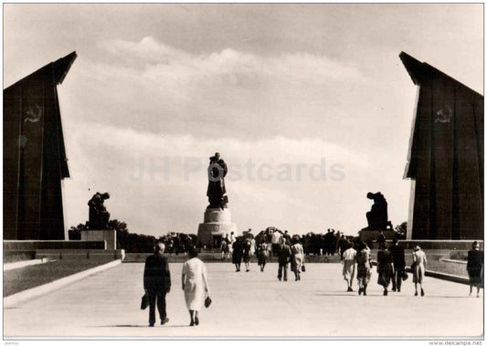 Sowjetisches Ehrenmal in Berlin - Treptow - 45 - soviet monument - Berlin - Germany - used - JH Postcards