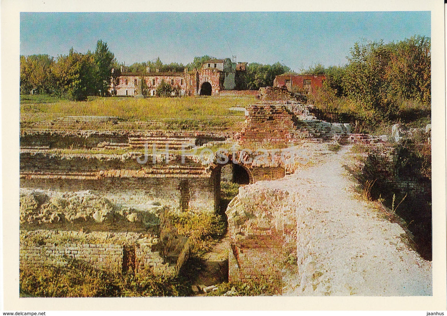 Brest - basements of the barracks 333 rifle regiment - ruins - 1970 - Belarus USSR - unused - JH Postcards