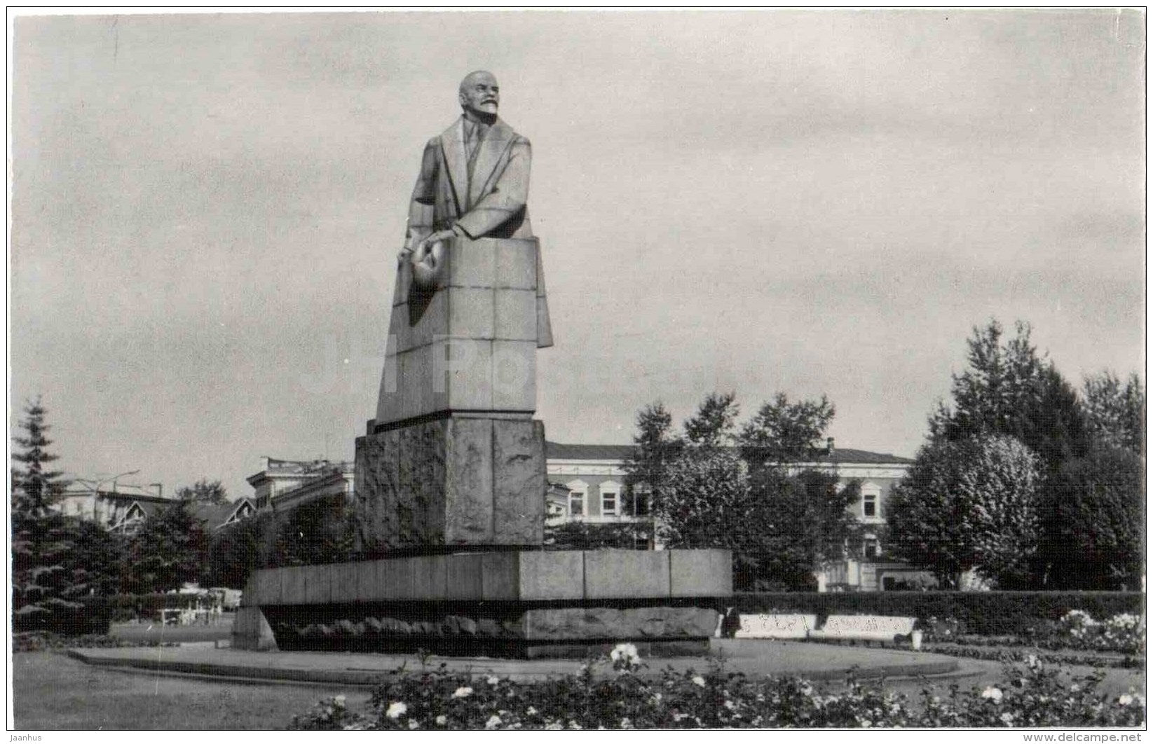 monument to Lenin - Petrozavodsk - 1987 - Russia USSR - unused - JH Postcards