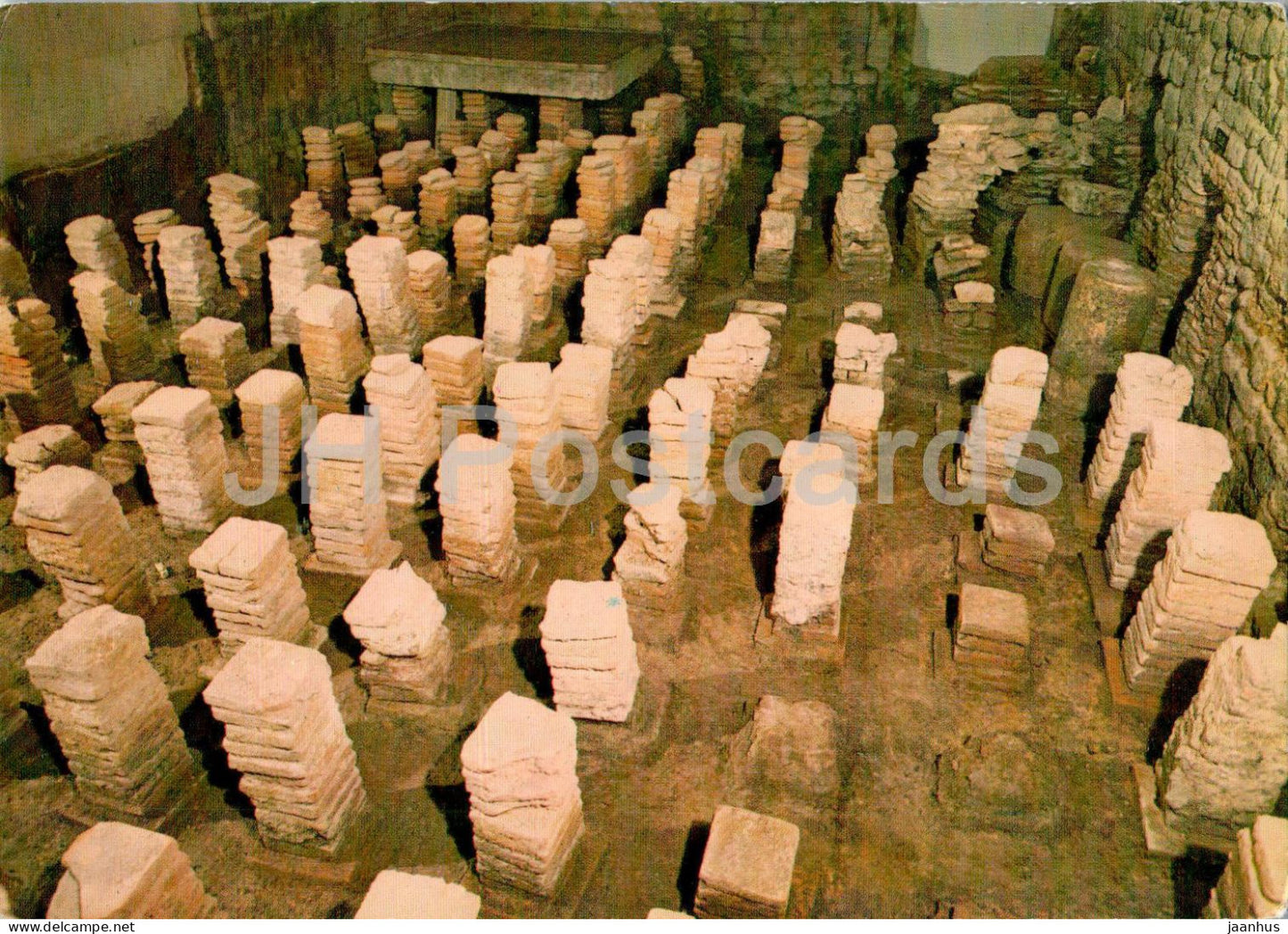 Bath - The Hypocaust - Roman Baths - ancient world - England - United Kingdom - unused - JH Postcards