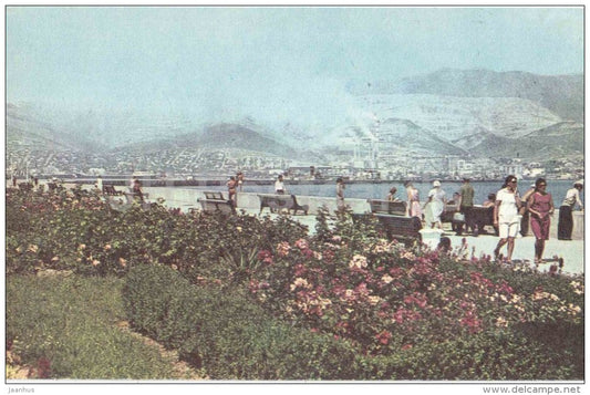 At the Sea-Front - Novorossiysk - 1968 - Russia USSR - unused - JH Postcards