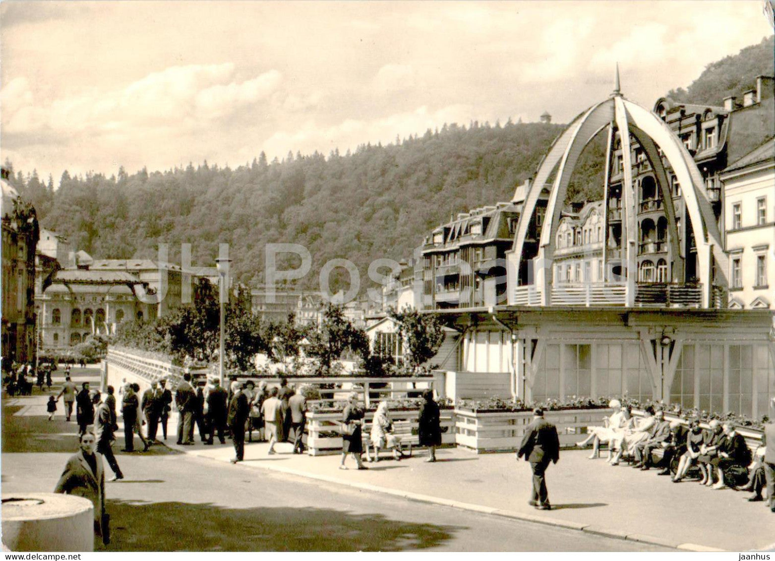 Karlovy Vary - The renowned curative Hot Spring (Vridlo) - 1967 - Czech Republic - Czechoslovakia - used - JH Postcards