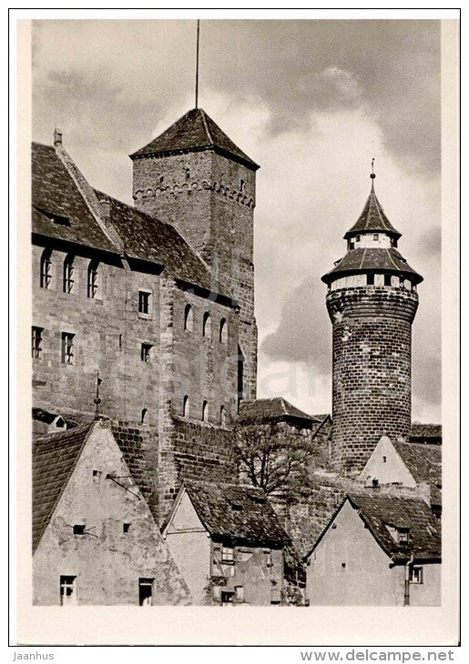 Nürnberg , Burg - Kaiserburg mit Heidenturm und Sinwellturm von Südwesten - castle - 76 - Germany - ungelaufen - JH Postcards