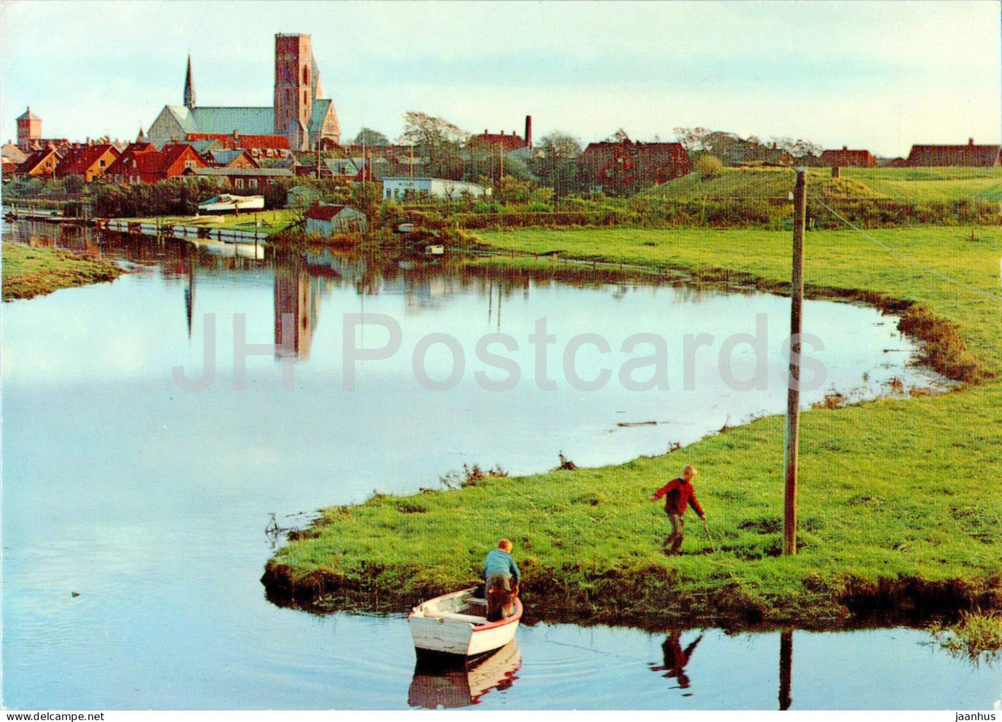 Ribe - Domkirke  - I forgrunden Ribe A - cathedral - boat - 6819 - Denmark - unused - JH Postcards