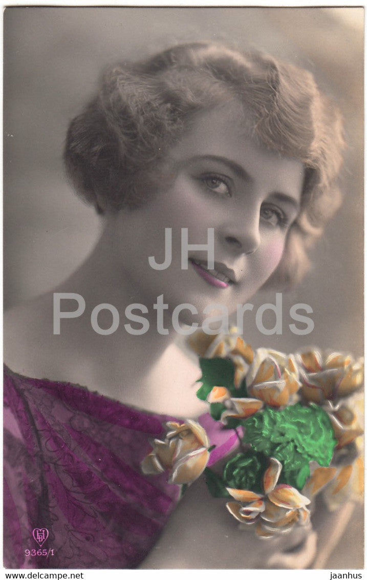 woman - roses - flowers - HB 9365/1 - old postcard - used - JH Postcards