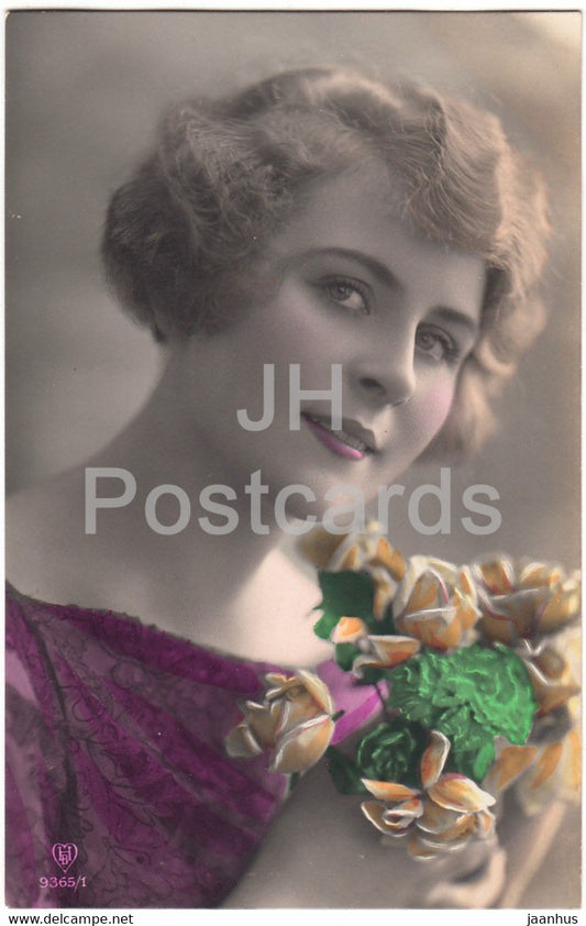 woman - roses - flowers - HB 9365/1 - old postcard - used - JH Postcards