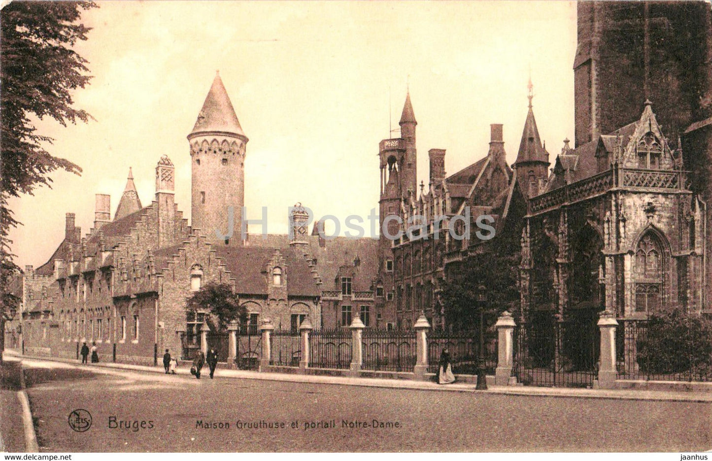 Brugge - Bruges - Maison Gruuthuse et portail Notre Dame - cathedral - 32 - old postcard - Belgium - unused - JH Postcards