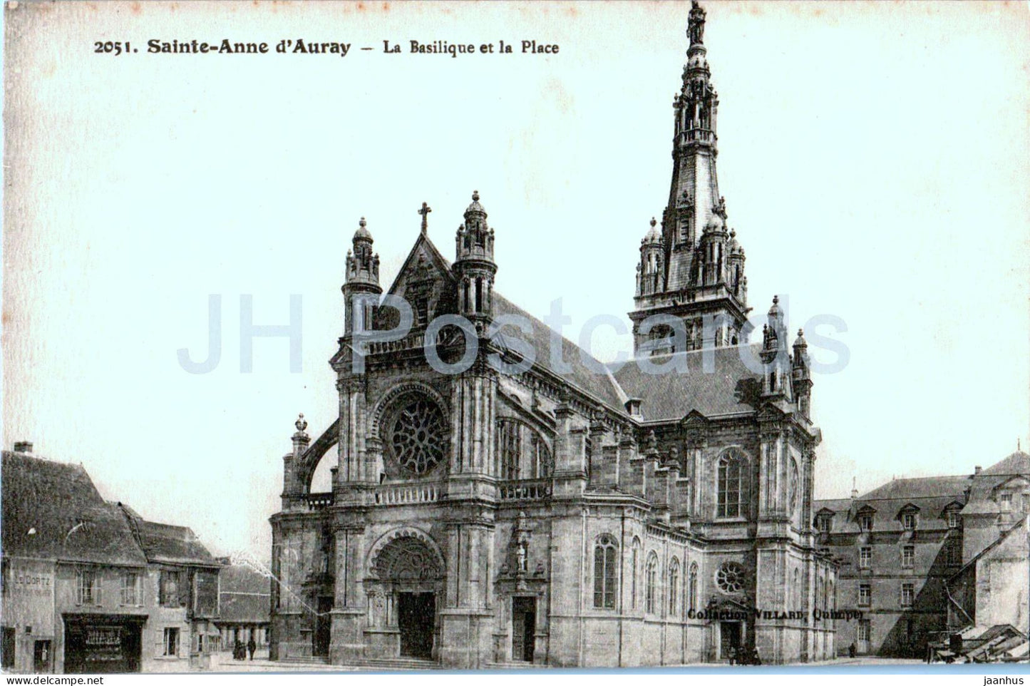 Sainte Anne d'Auray - La Basilique et la Place - cathedral - 2051 - old postcard - France - unused - JH Postcards