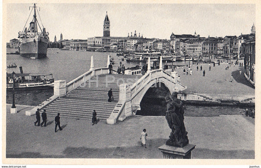 Venezia - Vendig - Venice - The Dock of St Mark and Riva degli Schiayoni - ship - old postcard - Italy - unused - JH Postcards