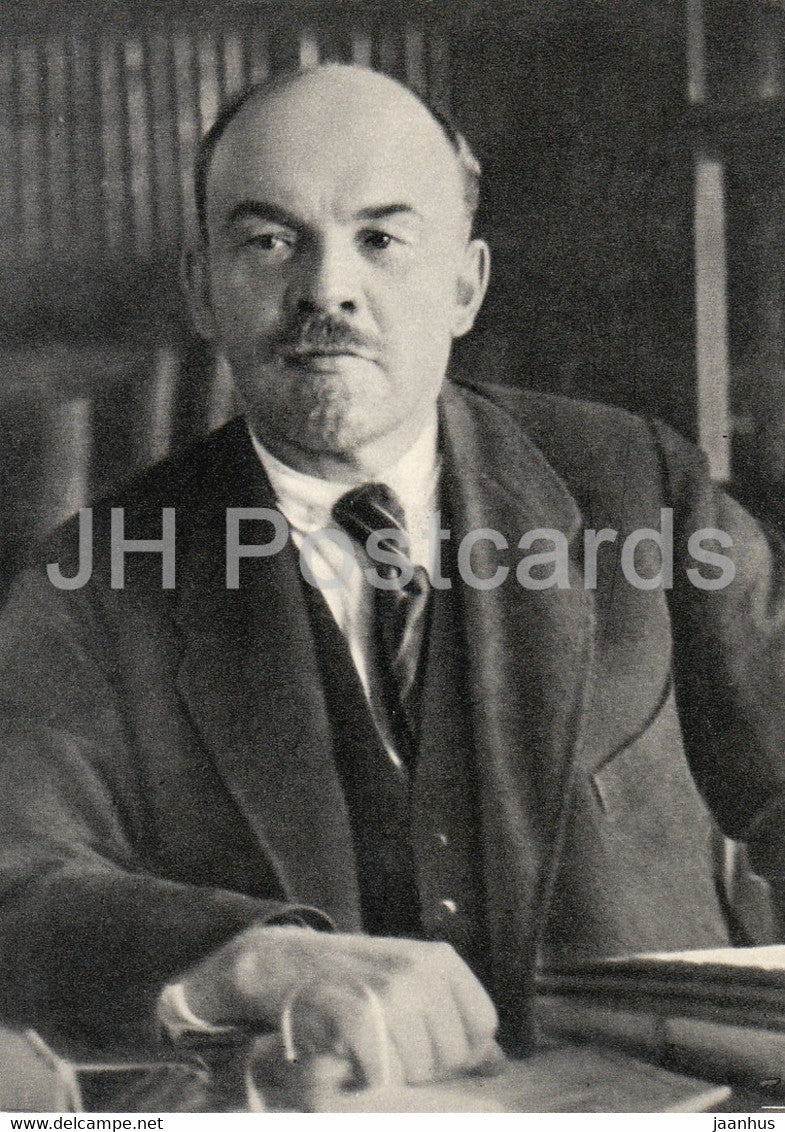 Vladimir Lenin - Lenin in his study in Kremlin , 1922 - 1965 - Russia USSR - unused - JH Postcards