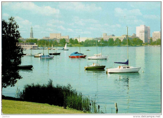 Hamburg , Blick über die Aussenalster aud die Stadt - Segelboot - sailing boat - Germany - 1973 gelaufen - JH Postcards