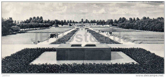 General view of the Central Alley - Piskaryovskoye Memorial Cemetery - Leningrad - 1967 - Russia USSR - unused - JH Postcards