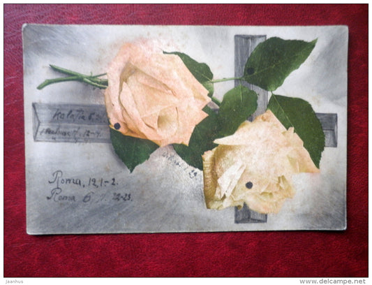 roses - crucifix - old postcard - circulated in Estonia 1927 . Aegviidu , Kolu - Germany - used - JH Postcards