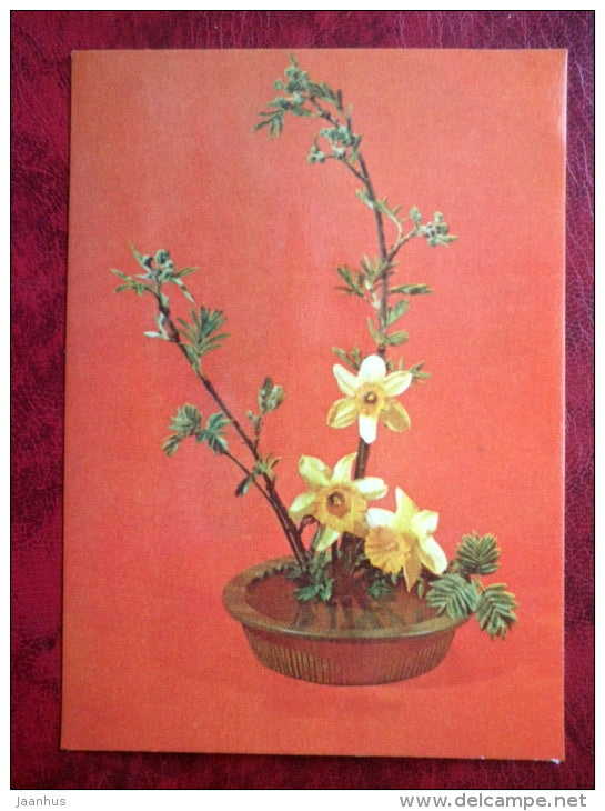 flower composition, ikebana - Meeting the Spring - narcissus - rowan - 1980 - Estonia USSR - unused - JH Postcards