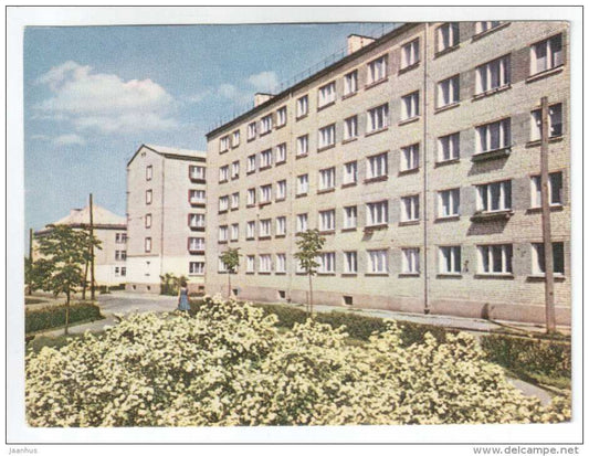 New houses in the centre of the town - Valmiera - Latvia USSR - unused - JH Postcards