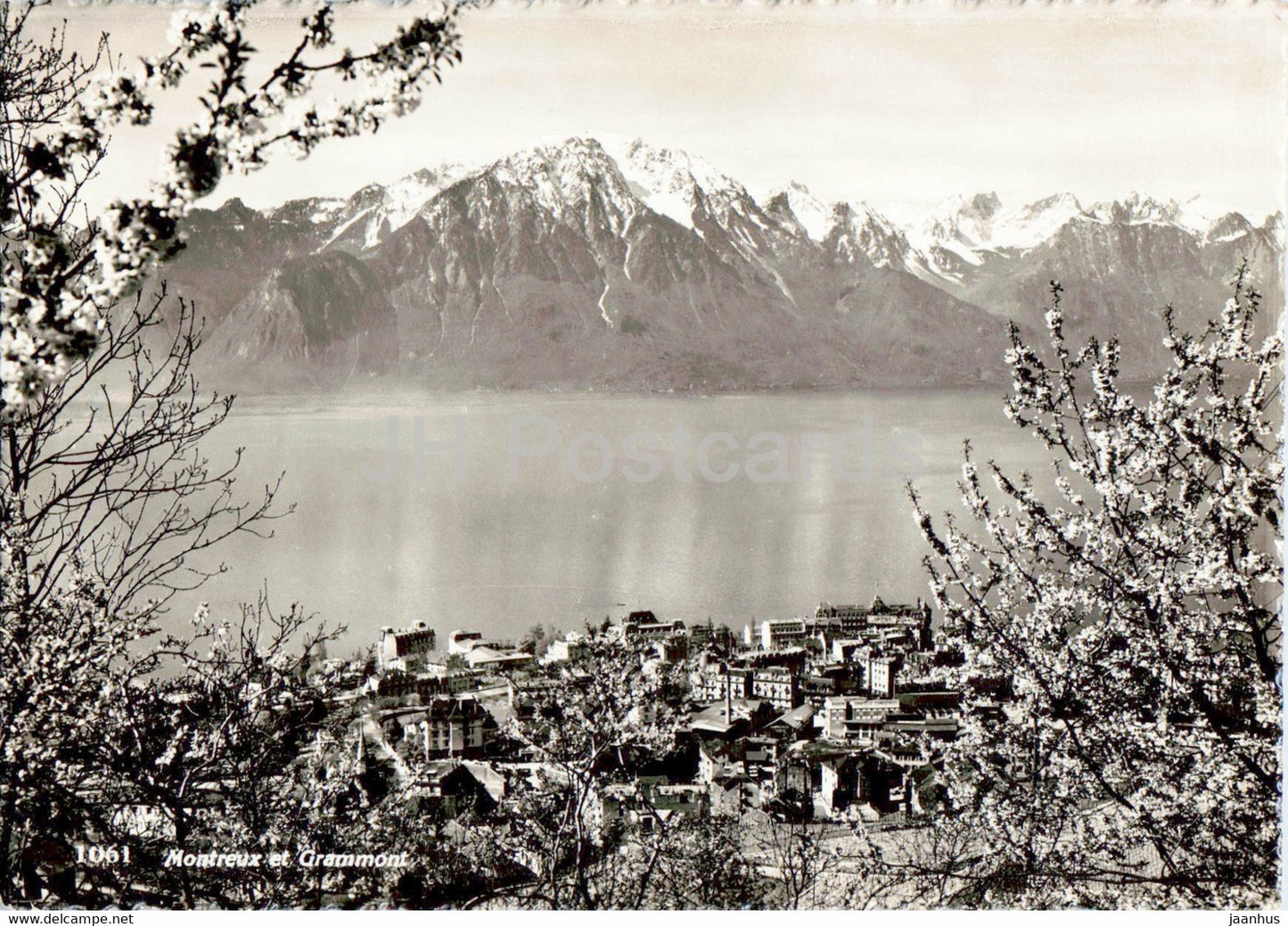 Montreux et Grammont - 1061 - 1943 - old postcard - Switzerland - used - JH Postcards