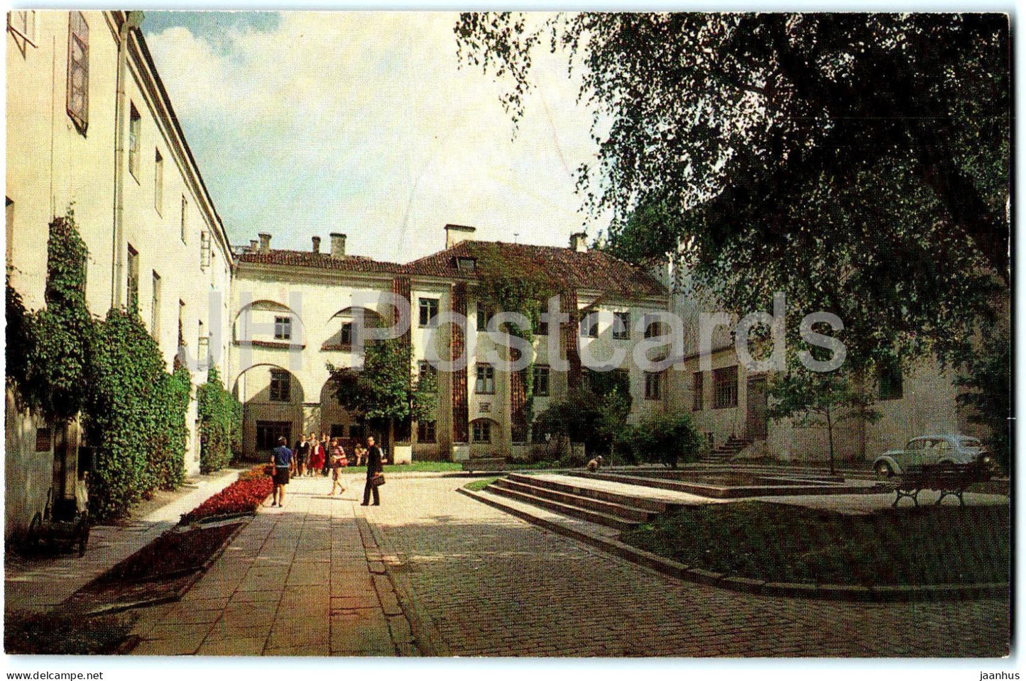 Vilnius - The University - Stuoka Gucevicius Courtyard - 1973 - Lithuania USSR - unused - JH Postcards