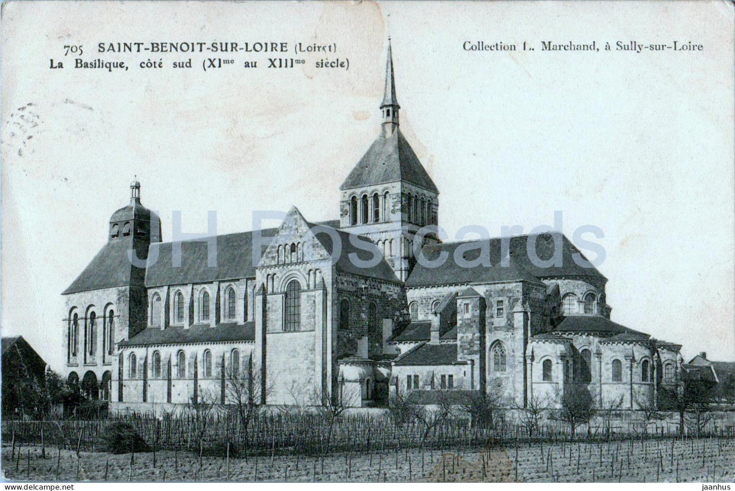 Saint Benoit sur Loire - La Basilique - cote sud - cathedral - 705 - old postcard - France - used - JH Postcards