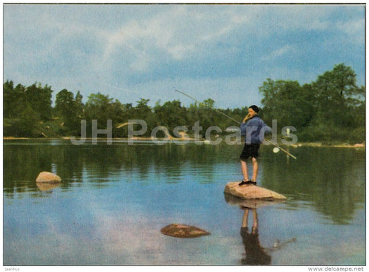 view of the river Ogre - fishing - boy - Ogre - old postcard - Latvia USSR - unused - JH Postcards