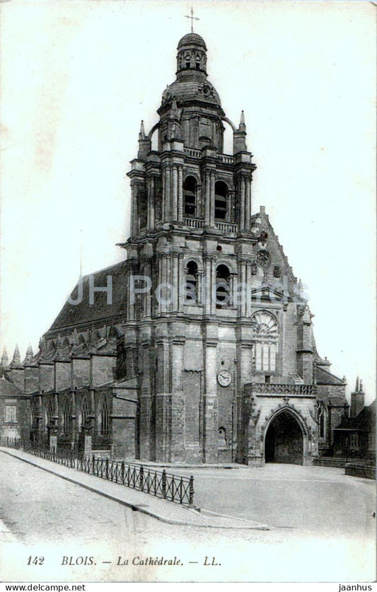 Blois - La Cathedrale - 142 - cathedral - old postcard - France - unused - JH Postcards