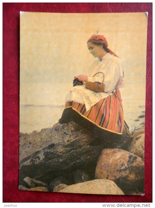 Estonian Folk Costumes - a woman from Pühalepa - 1969 - Estonia USSR - unused - JH Postcards