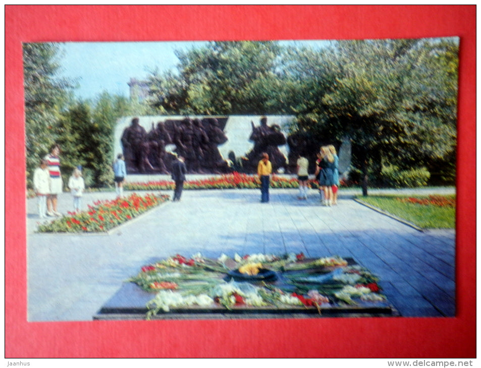 Lenin Square , Civil War memorial complex - Omsk - 1977 - USSR Russia - unused - JH Postcards