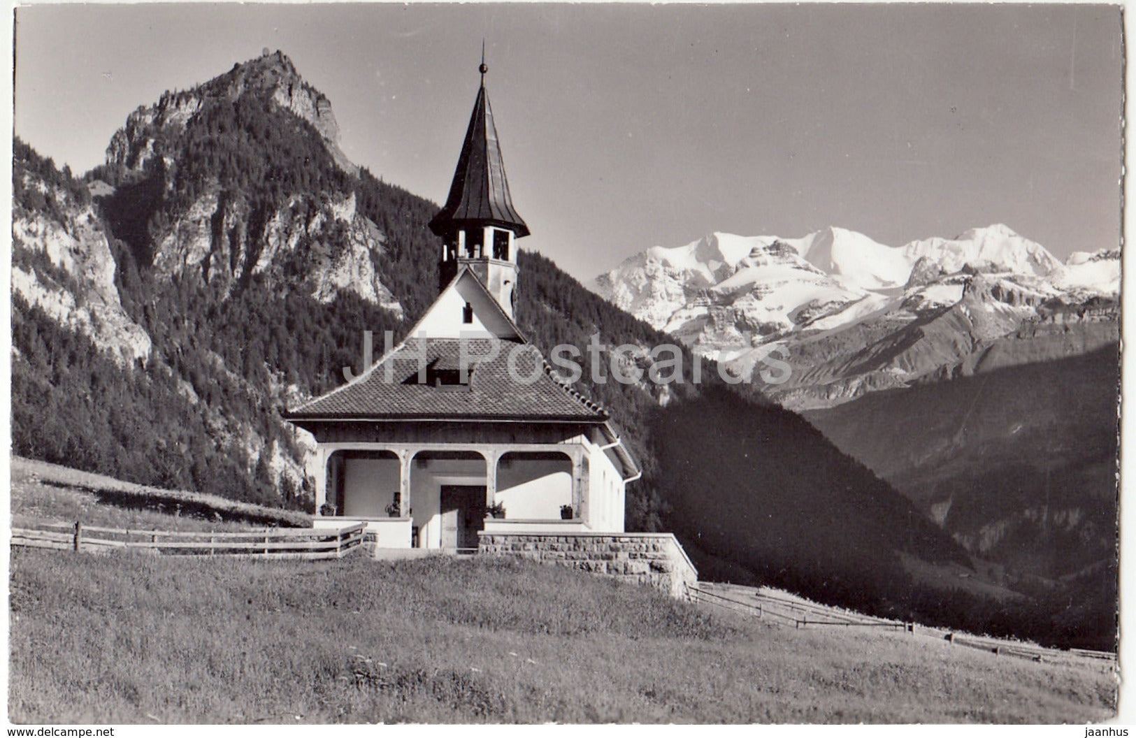 Kiental - Kapelle mit Goldenhorn und Blumisalp - chapel - 31033 - Switzerland - 1966 - used - JH Postcards