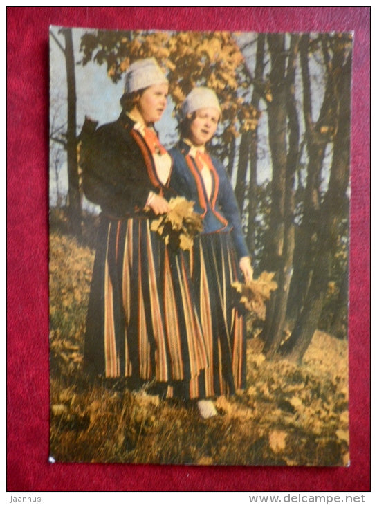 Estonian Folk Costumes -women from Rõngu - 1969 - Estonia USSR - unused - JH Postcards