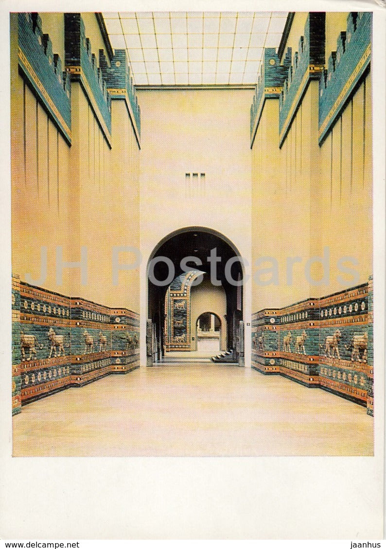 Procession Way of Babylon- ancient world - architecture - Germany DDR - unused - JH Postcards