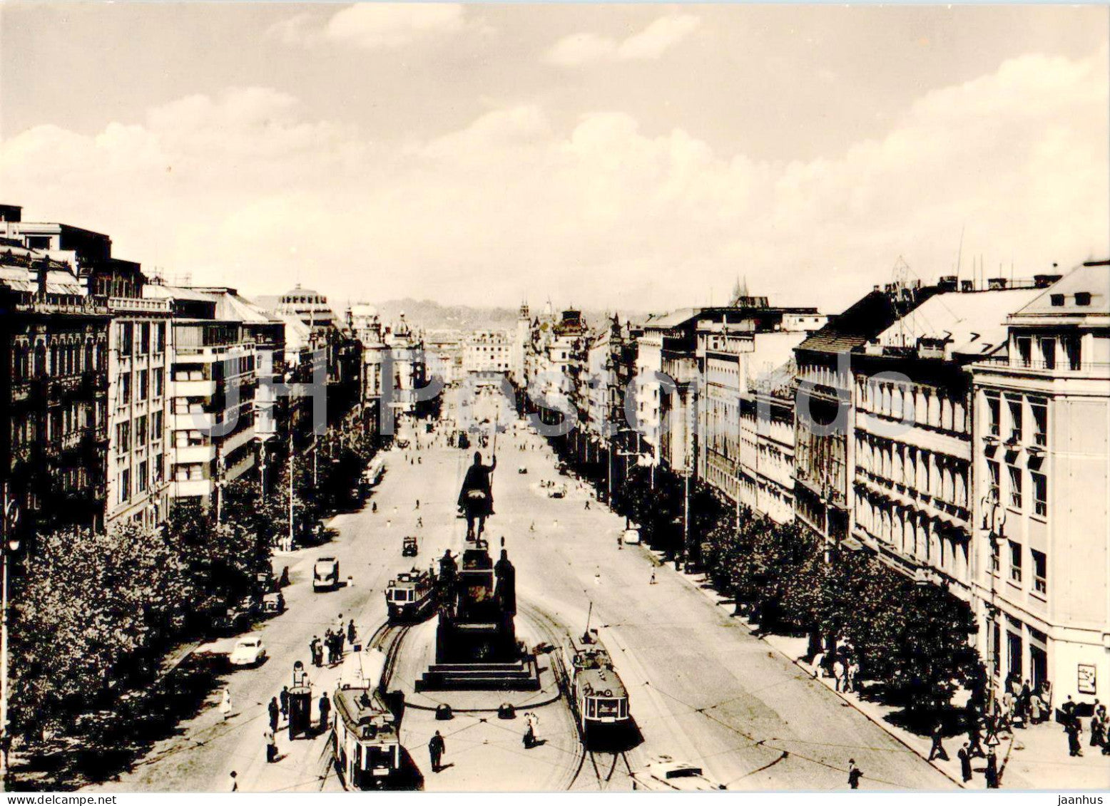 Praha - Prague - Vaclavske Namesti - Wenceslas Square - tram - 065983 - Czech Republic - Czechoslovakia - unused - JH Postcards