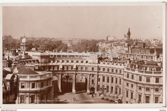 London - Admiralty Arch showing Buckingham Palace - RA - old postcard - England - United Kingdom - unused - JH Postcards