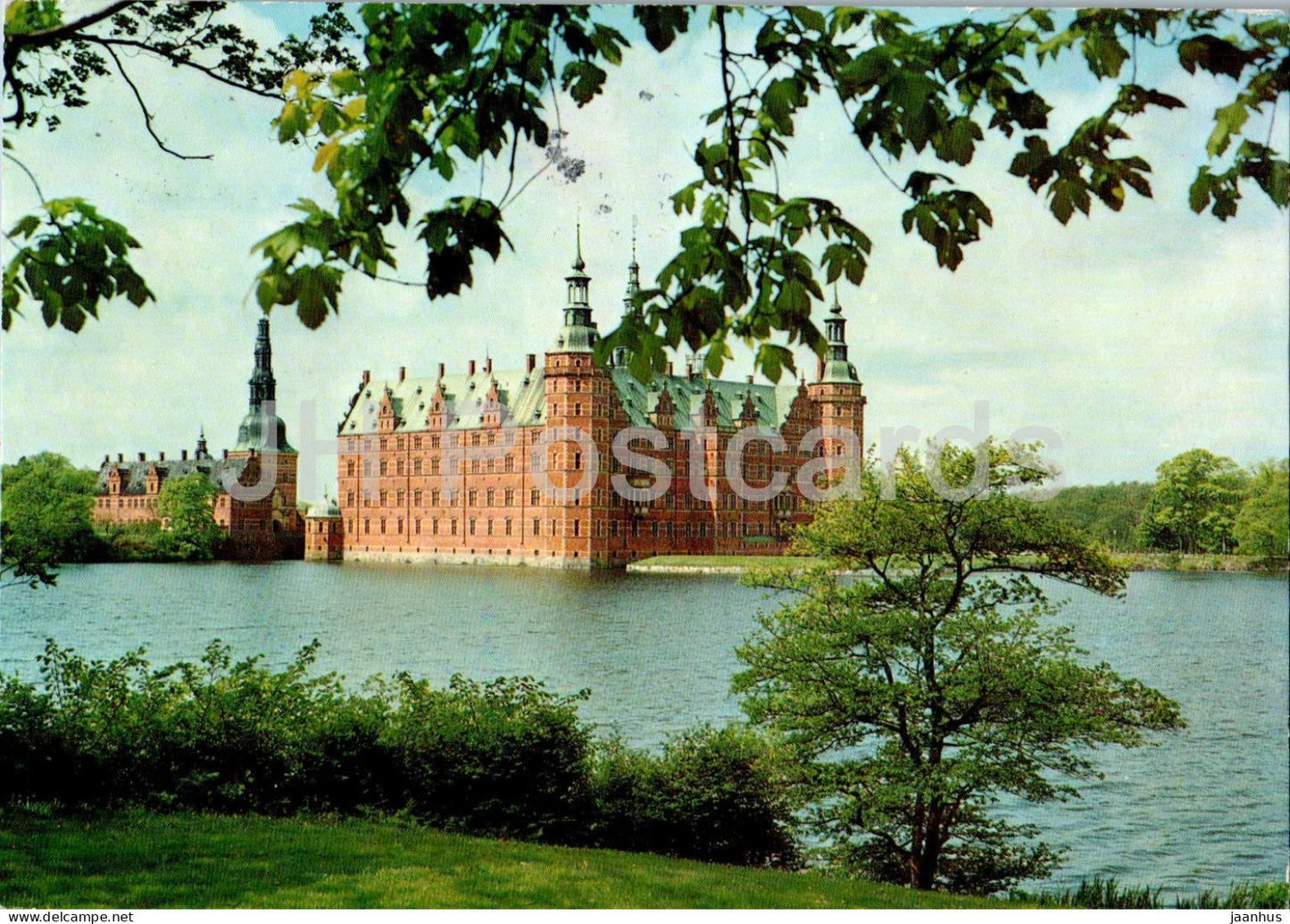 Frederiksborg - Fra Jaegerbakken - From the East - castle - 4132 - Denmark - used - JH Postcards