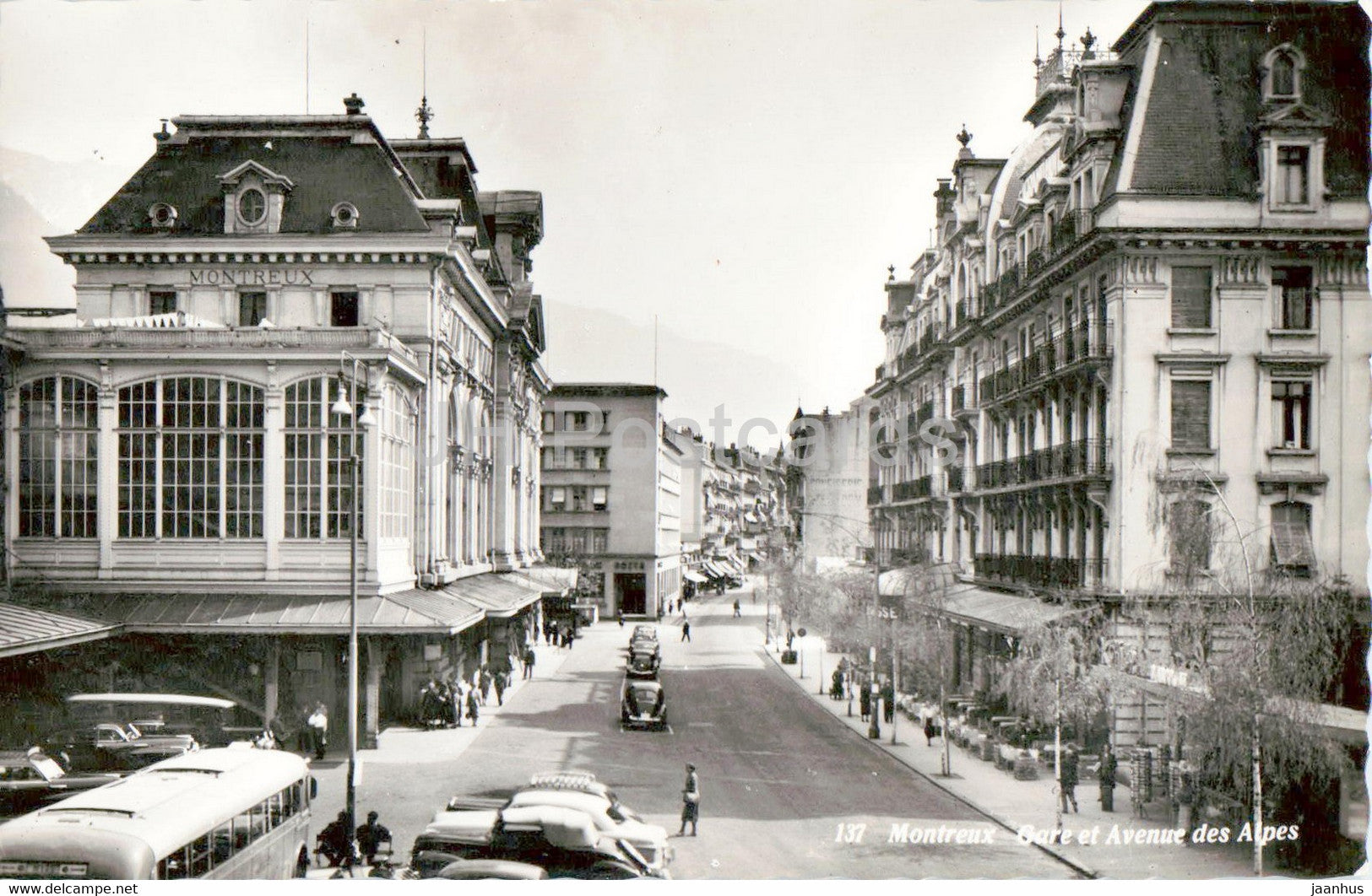 Montreux - Gare et Avenue des Alpes - 137 - car - old postcard - Switzerland - unused - JH Postcards