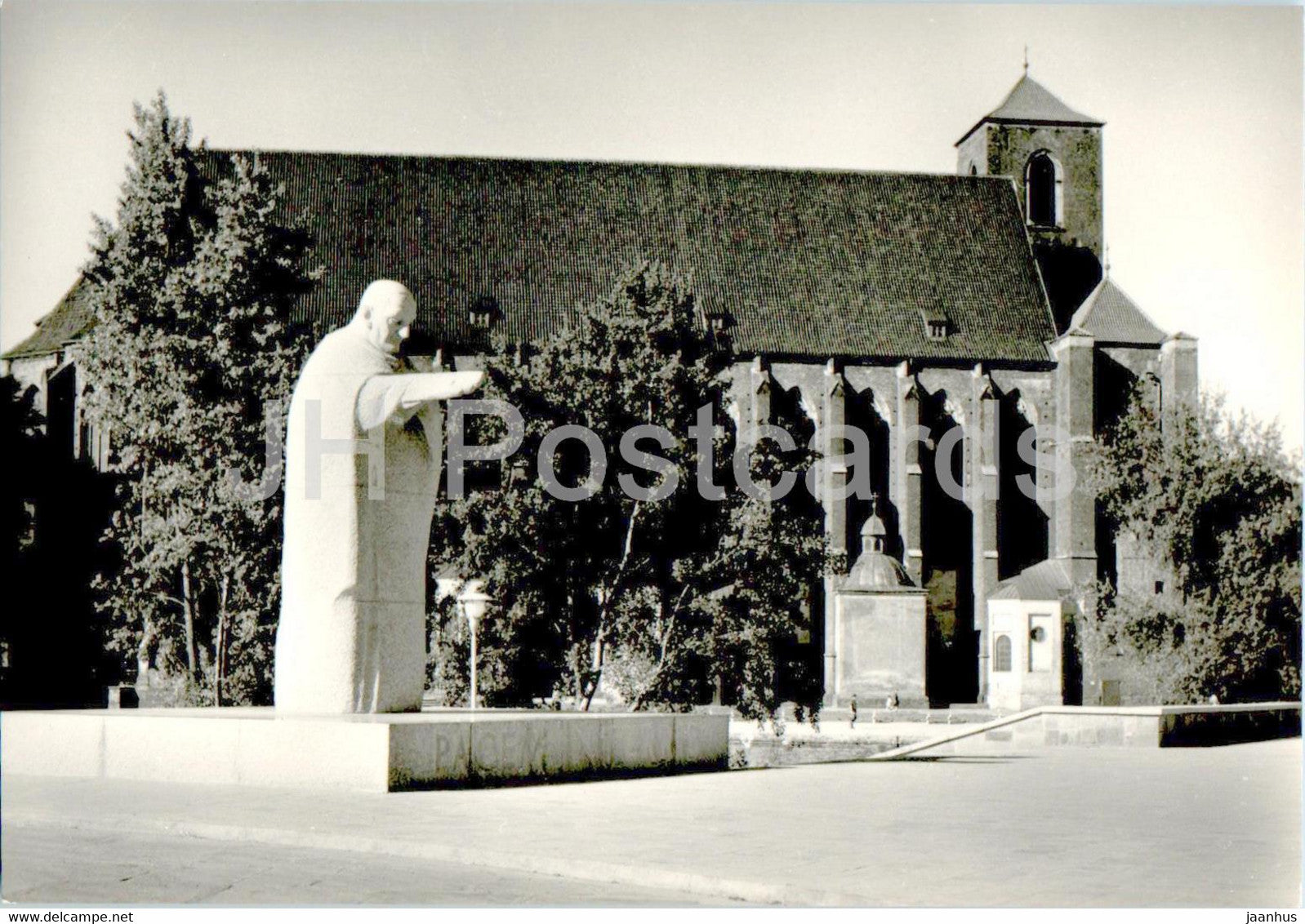 Wroclaw - Pomnik papieza Jana XXIII - Monument to Pope John XXIII - Poland - unused - JH Postcards