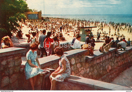 Beach in Dzintari - Jurmala Views - old postcard - Latvia USSR - unused - JH Postcards